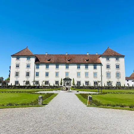 Unterm Schloss Apartman